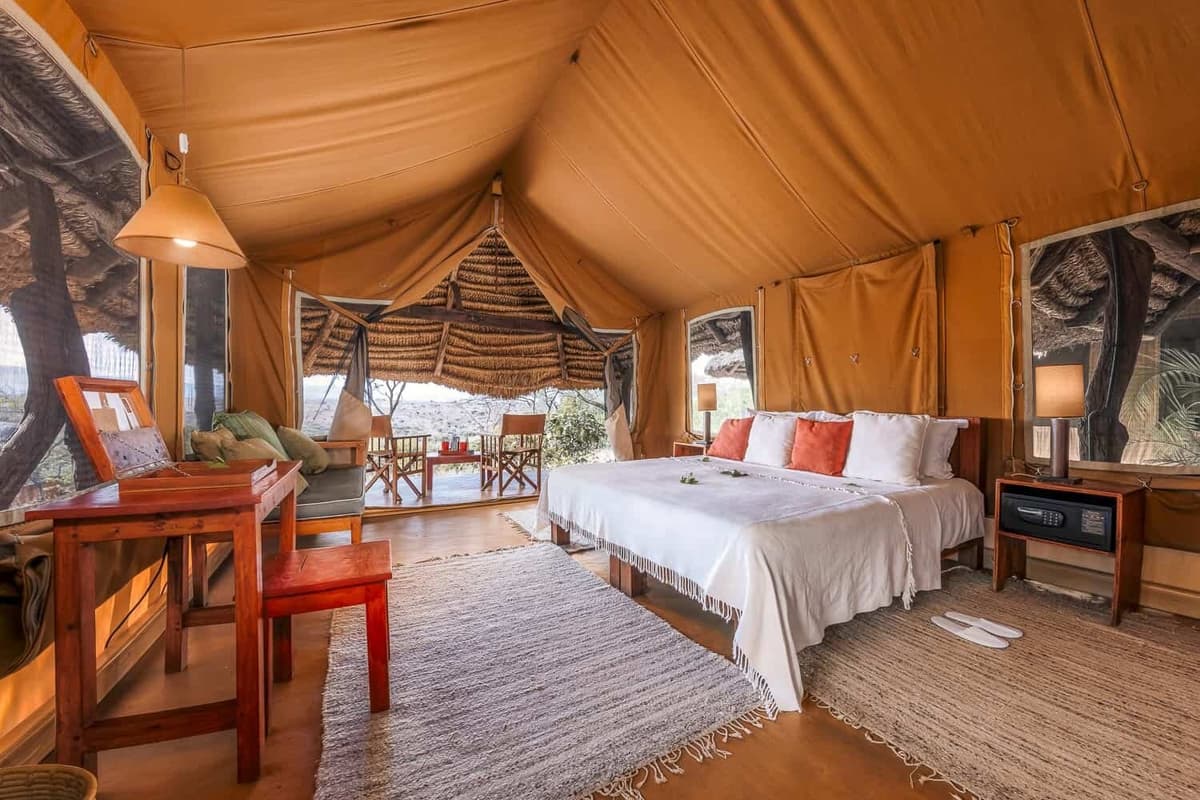 Lewa Safari Camp