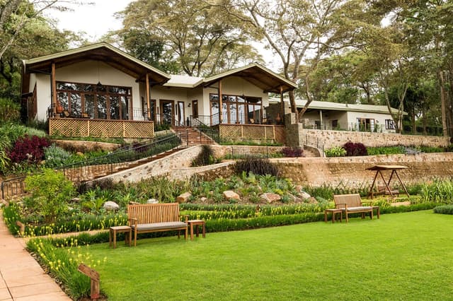 Gibbs Farm gallery
