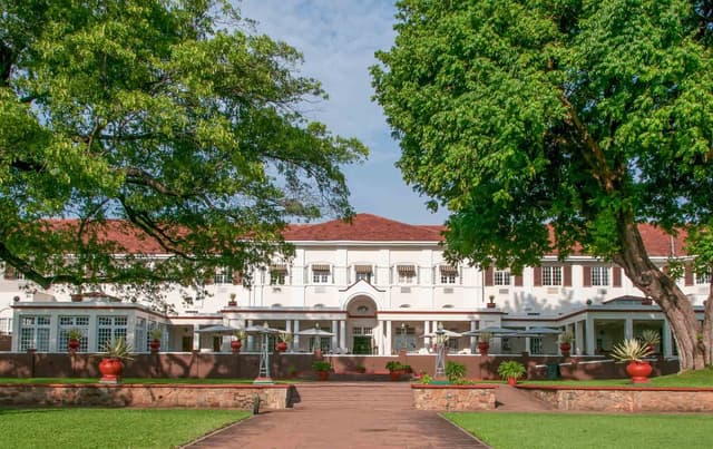 Victoria Falls Hotel gallery