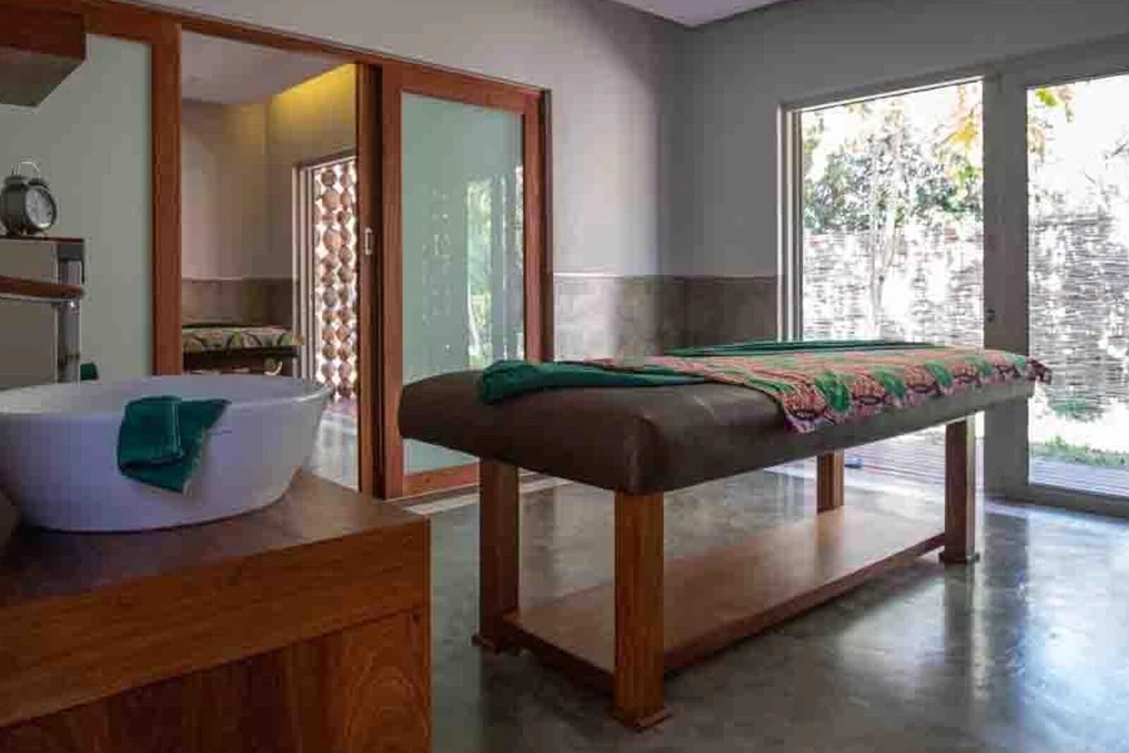 Zen meditation garden at Bahia Mar Club wellness center, Vilanculos