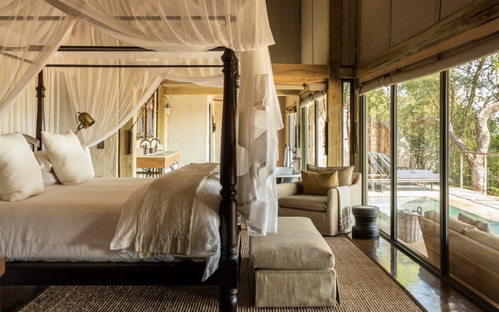 Accessible luxury suite with roll-in shower and private deck at Shamwari Game Reserve