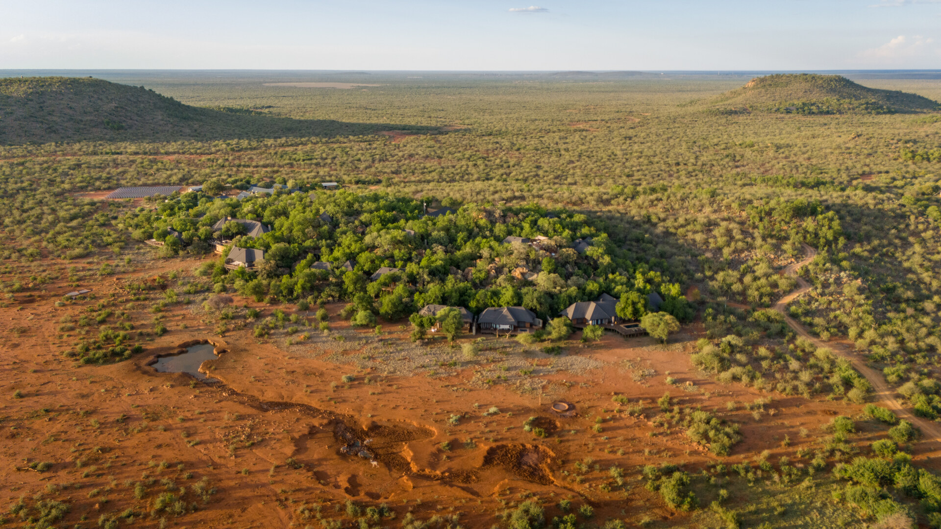 Madikwe Hills Private Game Lodge, Zulu Zen architecture among boulders