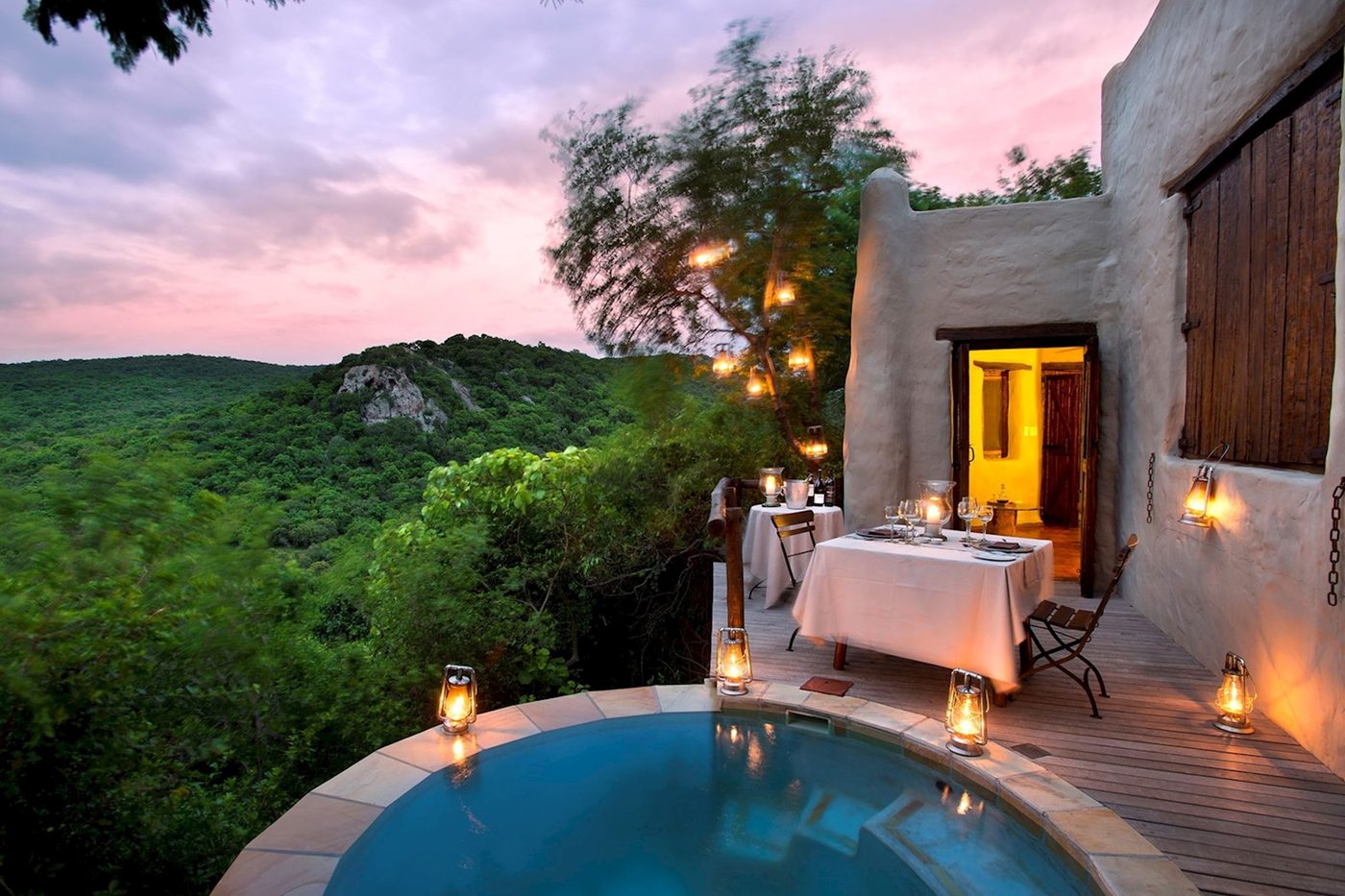 A clifftop suite at &Beyond Phinda Rock Lodge above the gorge