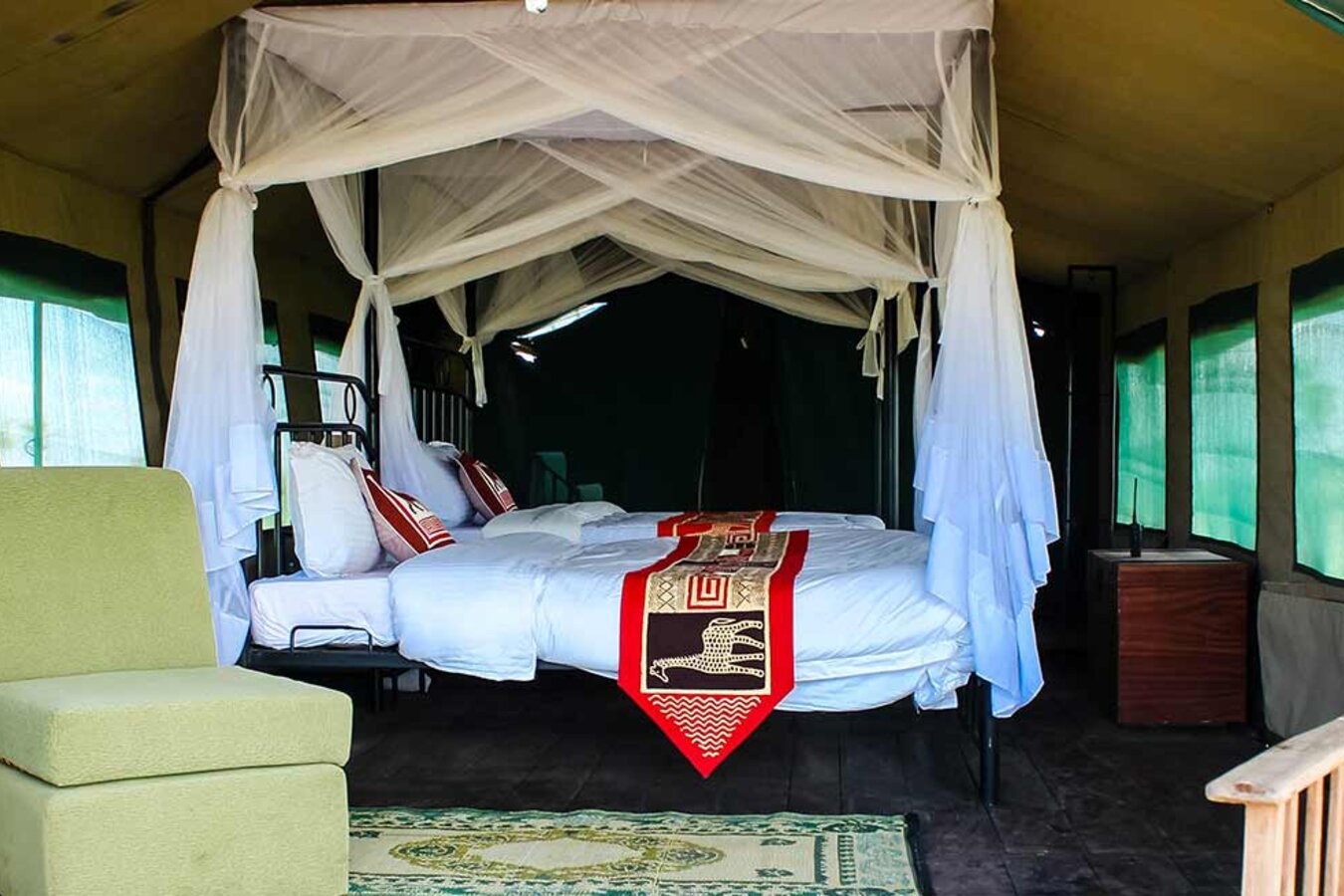 Serengeti Heritage Tented Camp game drive through the Serengeti