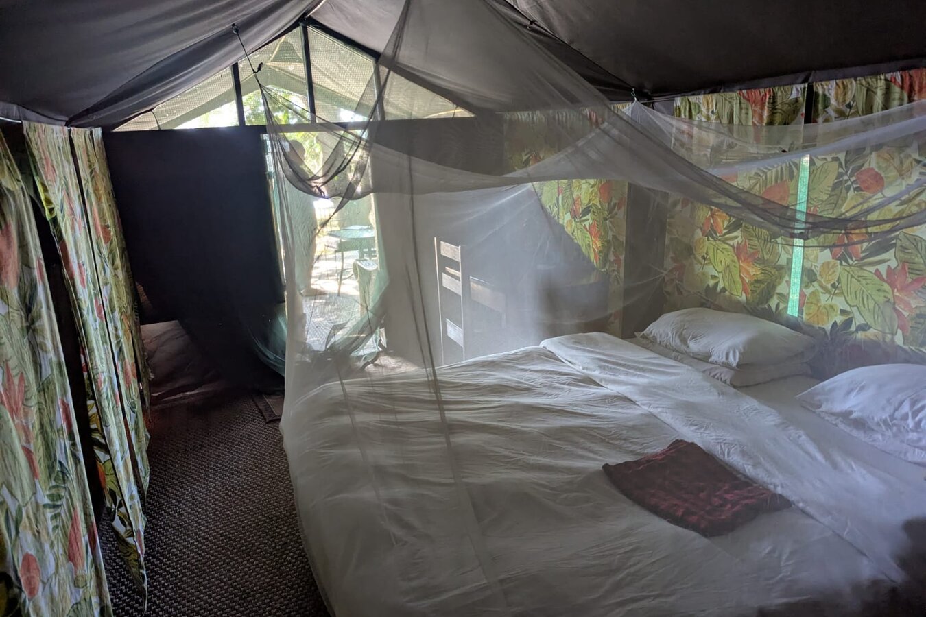 Croc Valley Camp sundowner deck on the Luangwa River
