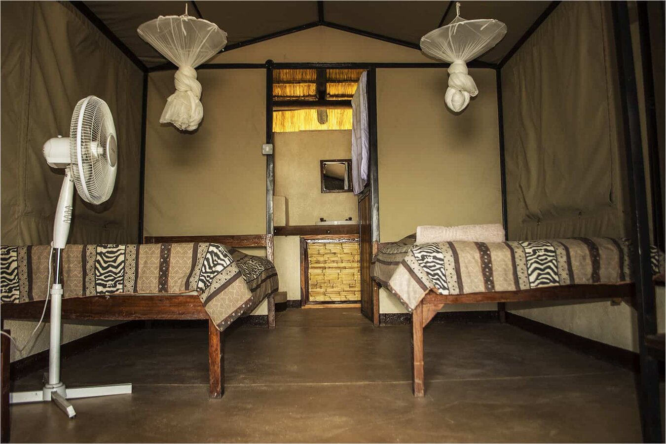 Wildlife Camp chalets on the Luangwa River in South Luangwa