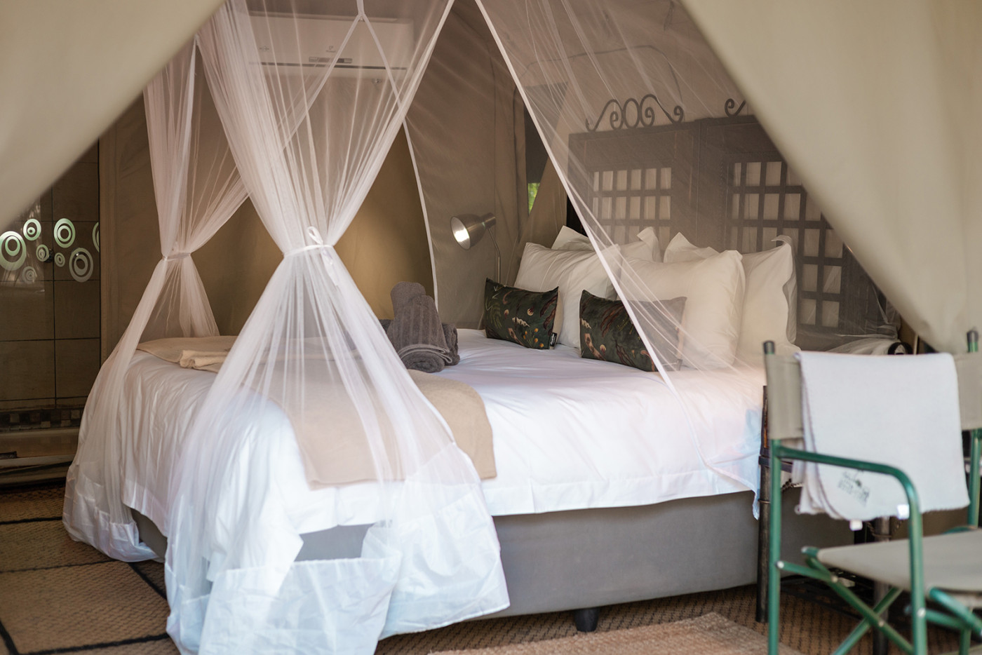 A comfortable luxury tented suite at Umkumbe Bush Lodge in the Sabi Sands