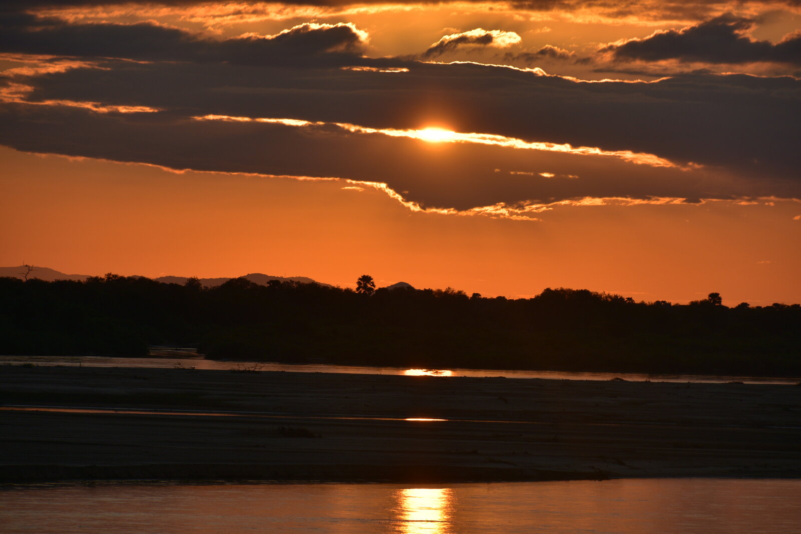 Upper Zambezi sunset cruise — Victoria Falls — Beyond Africa Safaris