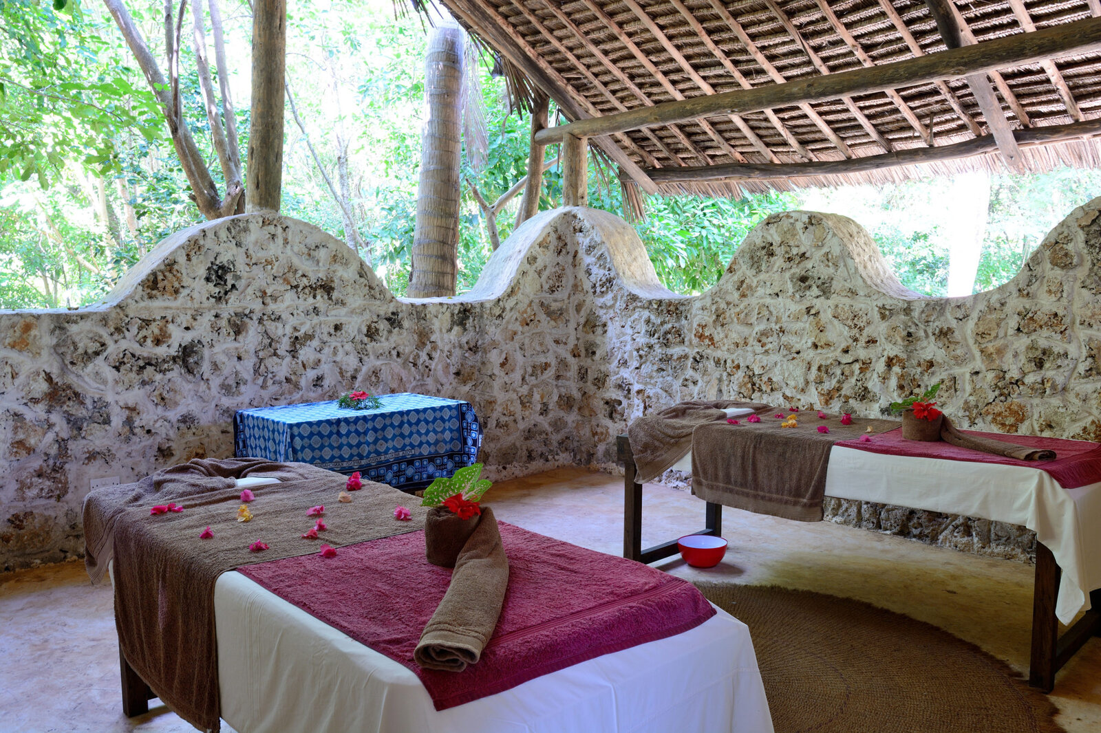 Twin massage tables at the Baobab Spa at Fumba Beach Lodge