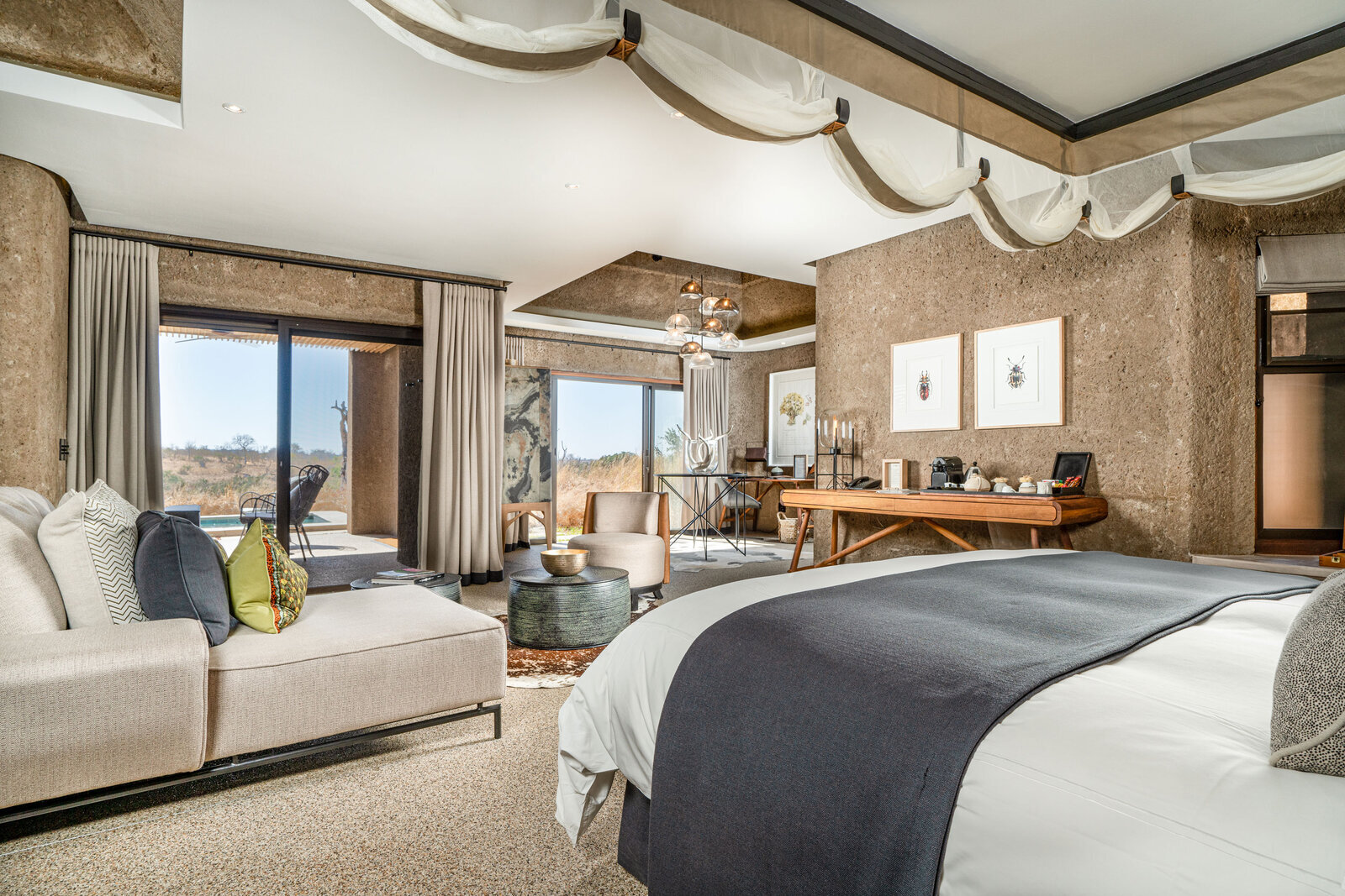 A romantic honeymoon suite with a sea view and private deck on the Garden Route