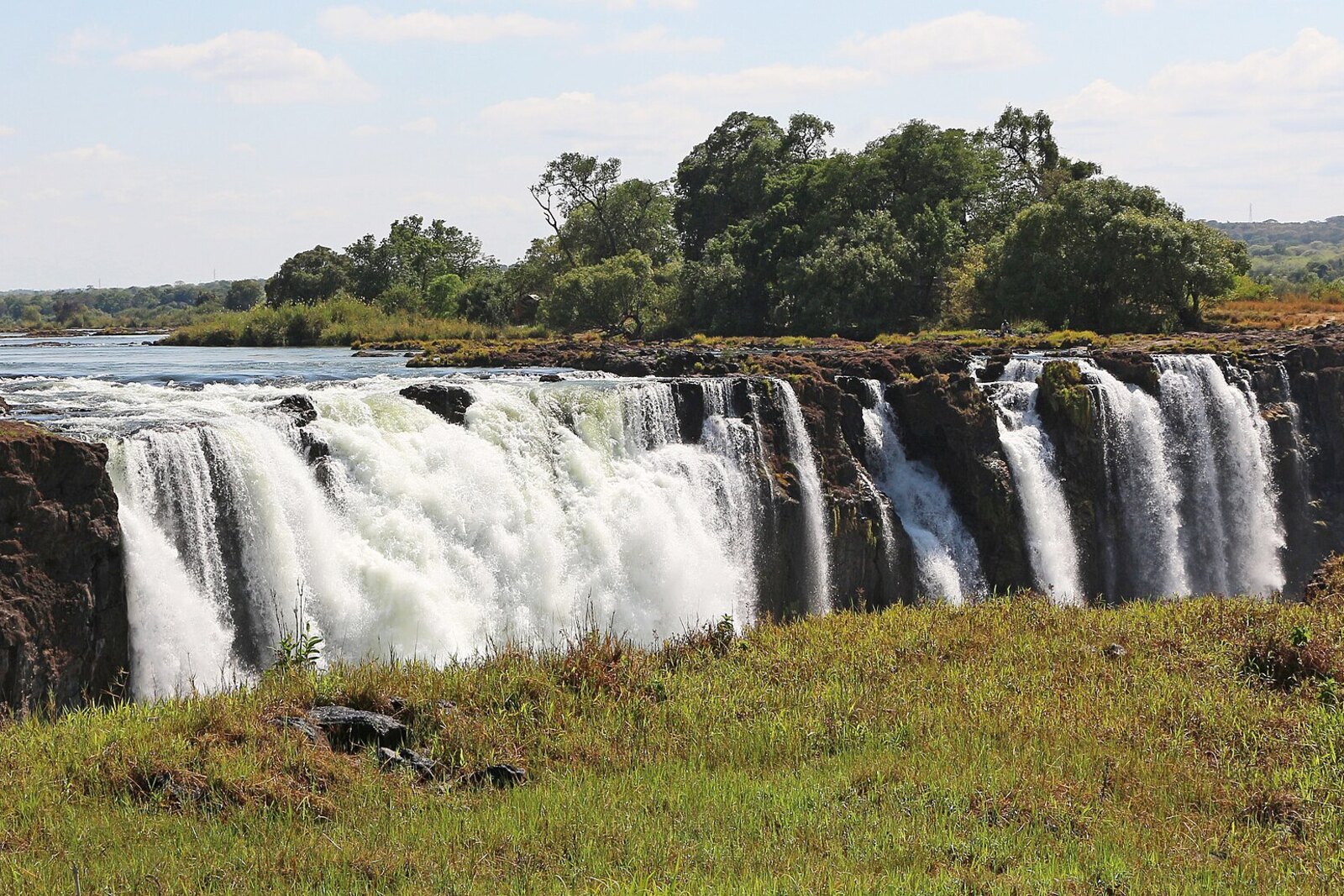 The Zimbabwe face of Victoria Falls near Gorges Lodge