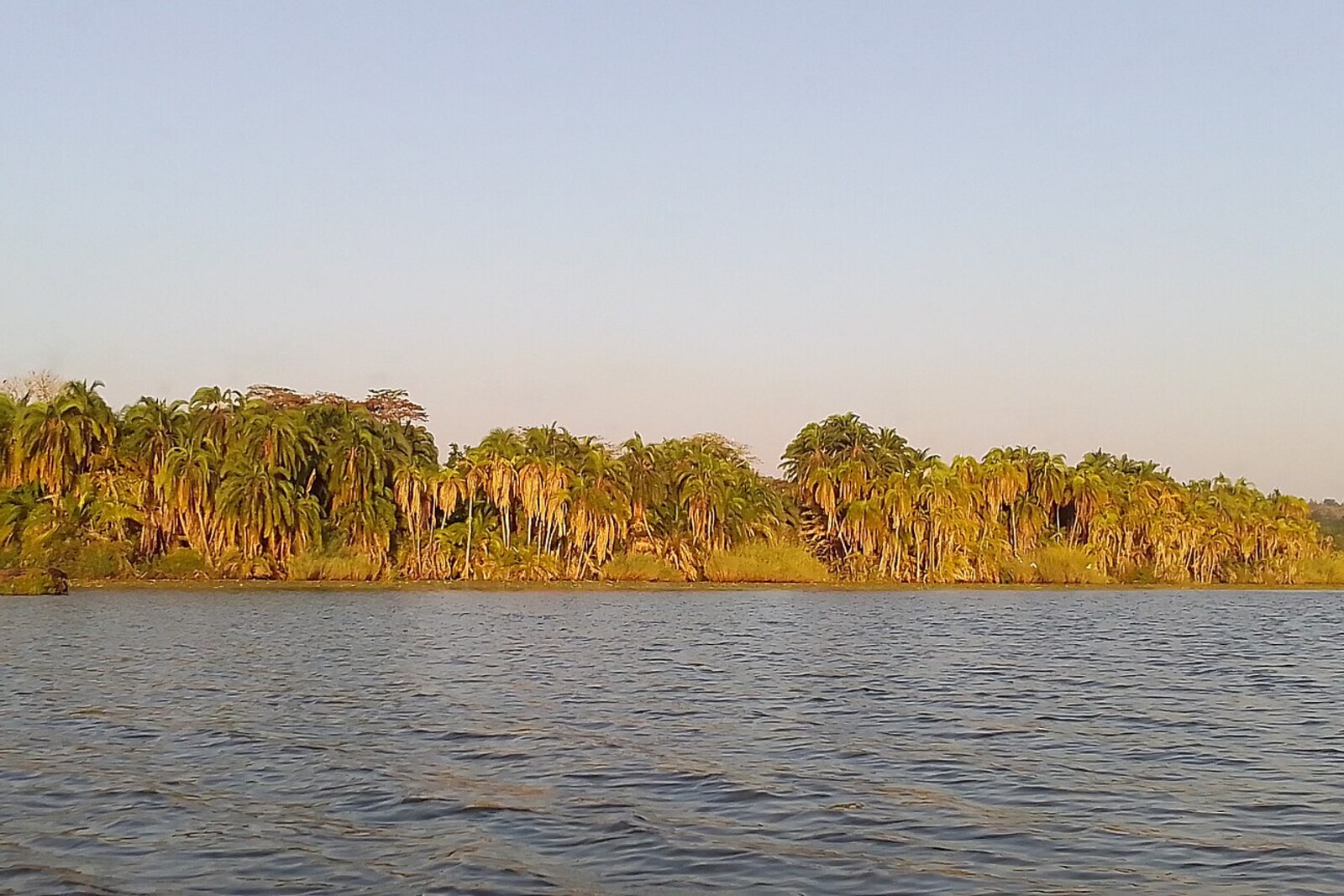 Lake Rwihinda Burundi — The Complete Guide to the Lake of Birds (Kirundo)