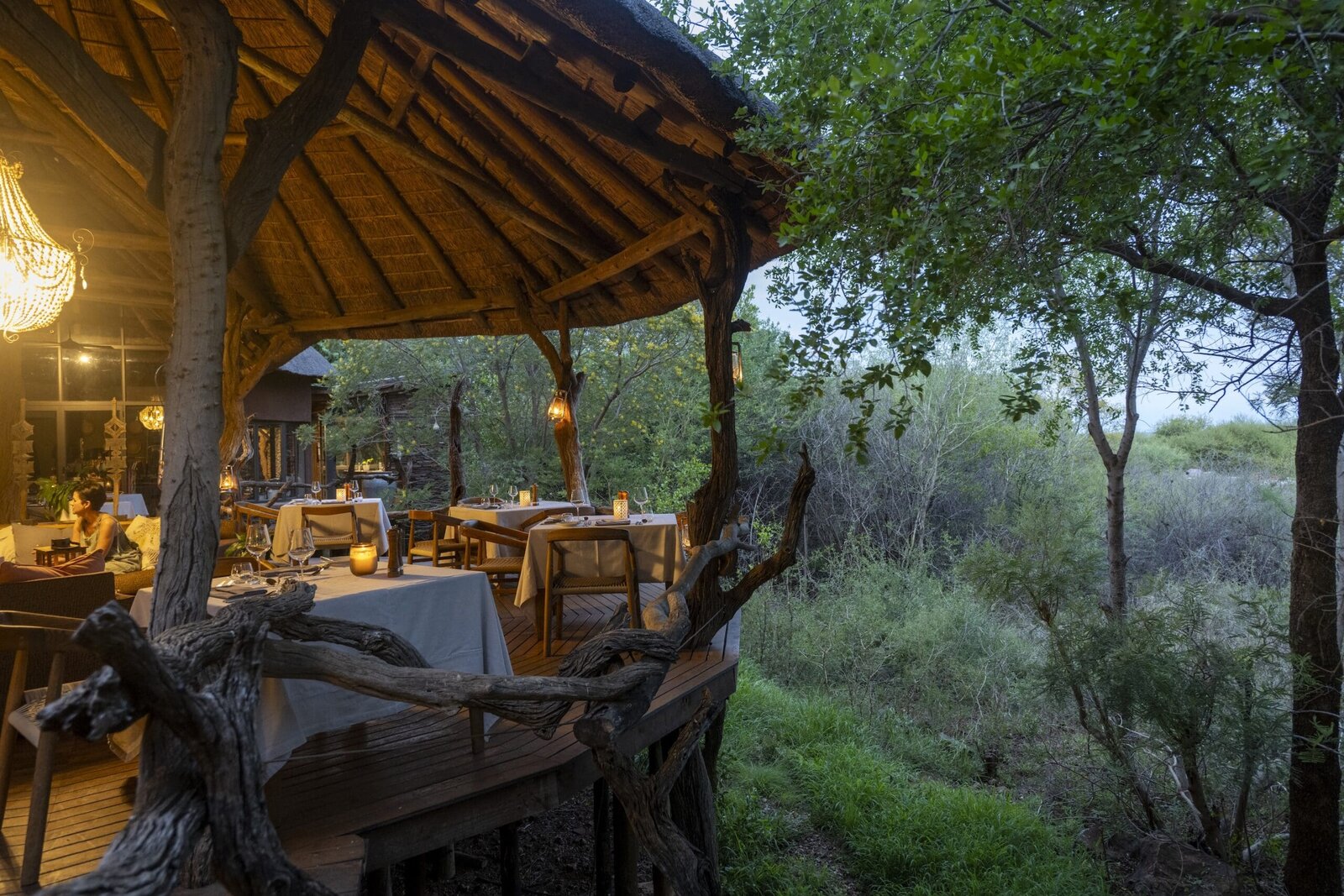 Madikwe Safari Lodge candlelit bush dinner under the stars