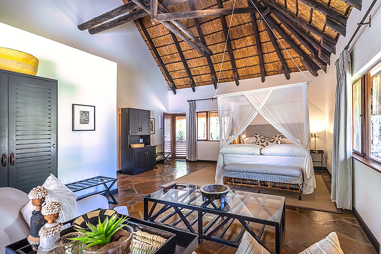 Lounge and living surrounds at Mushara Lodge near Etosha