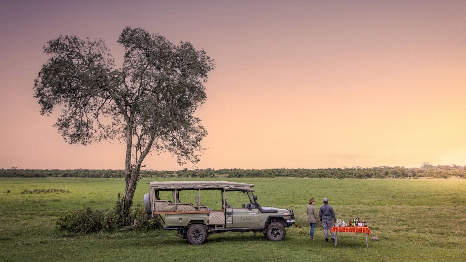 Sundowner with conservation rangers at Ol Pejeta