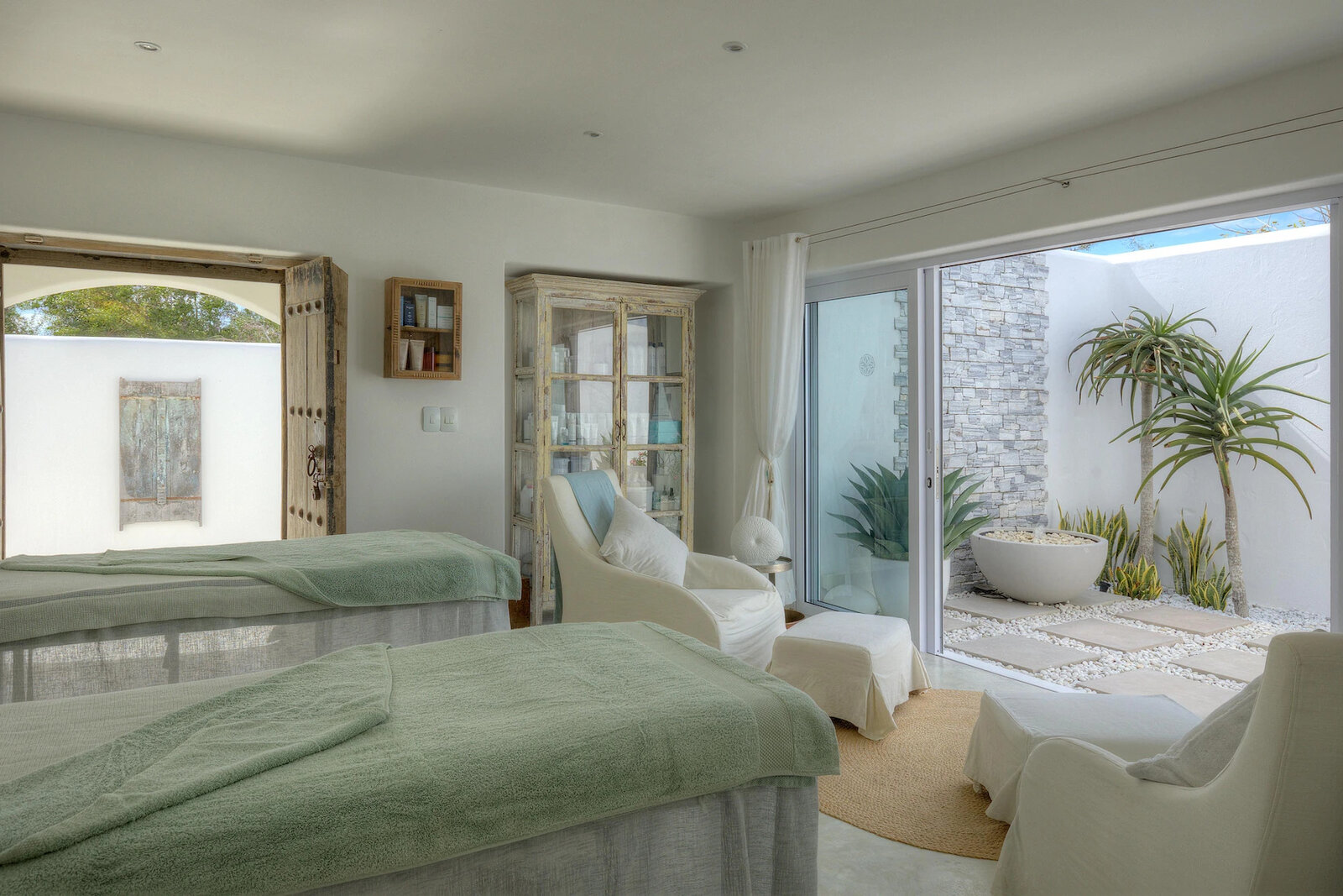 The spa treatment room at Santorini Mozambique overlooking Vilanculos Bay