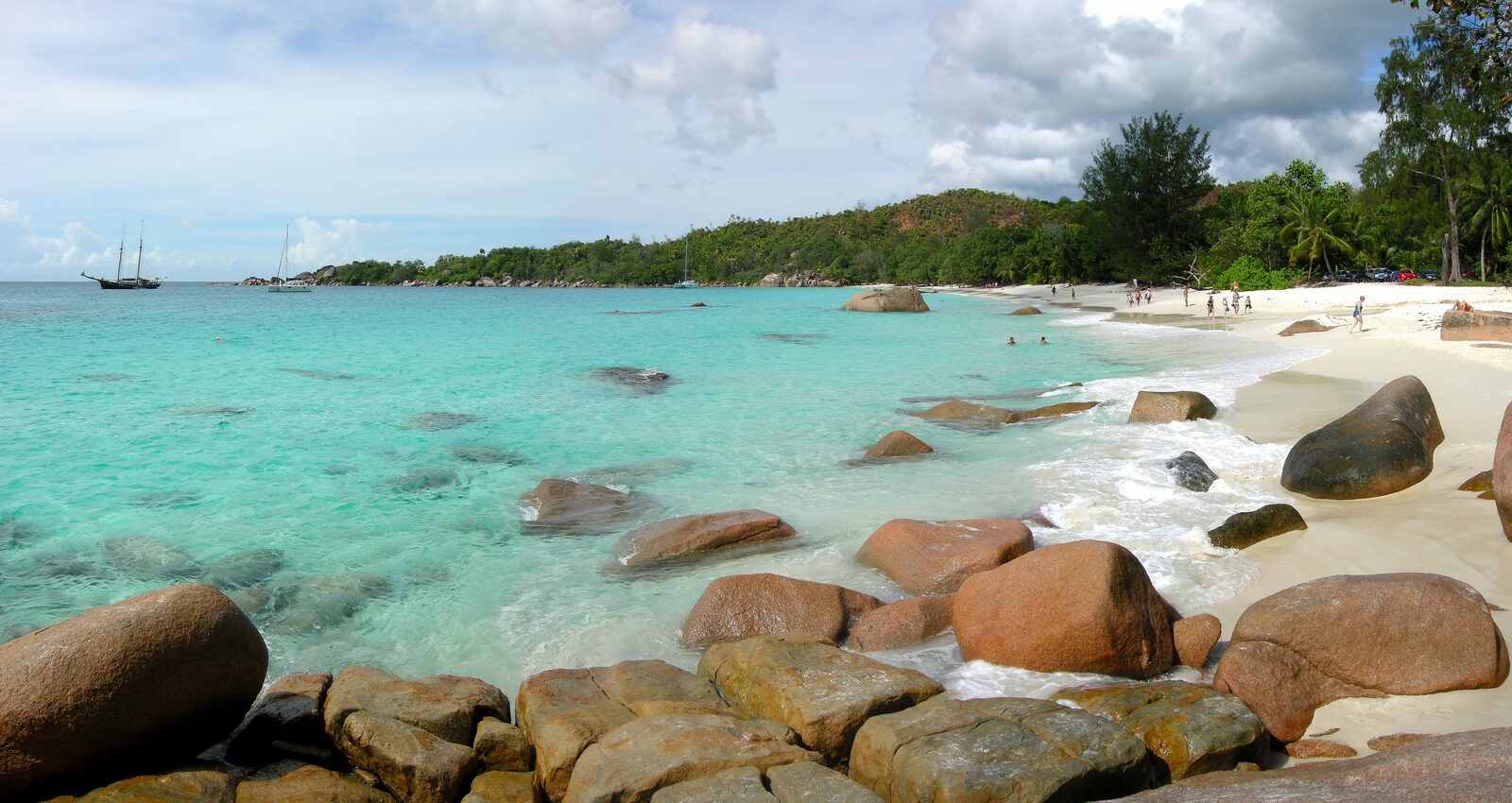 The white-sand bay of Anse Lazio, Praslin, Seychelles