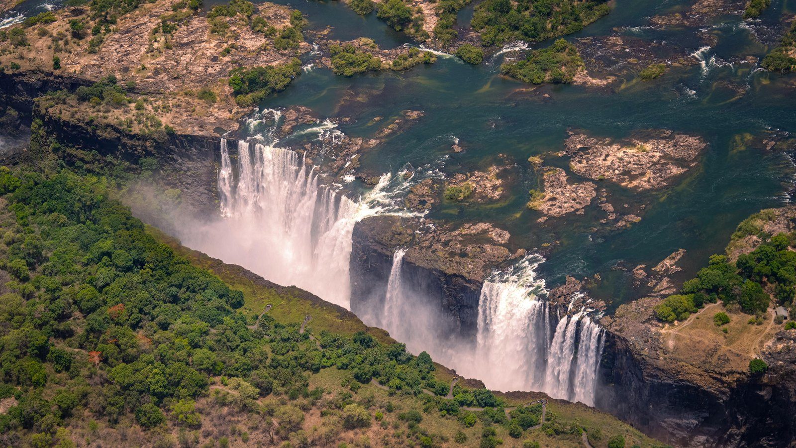 Victoria Falls rainbow spray, Zimbabwe