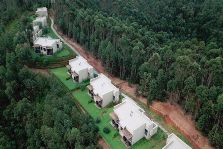 Mantadia Lodge above the Andasibe rainforest