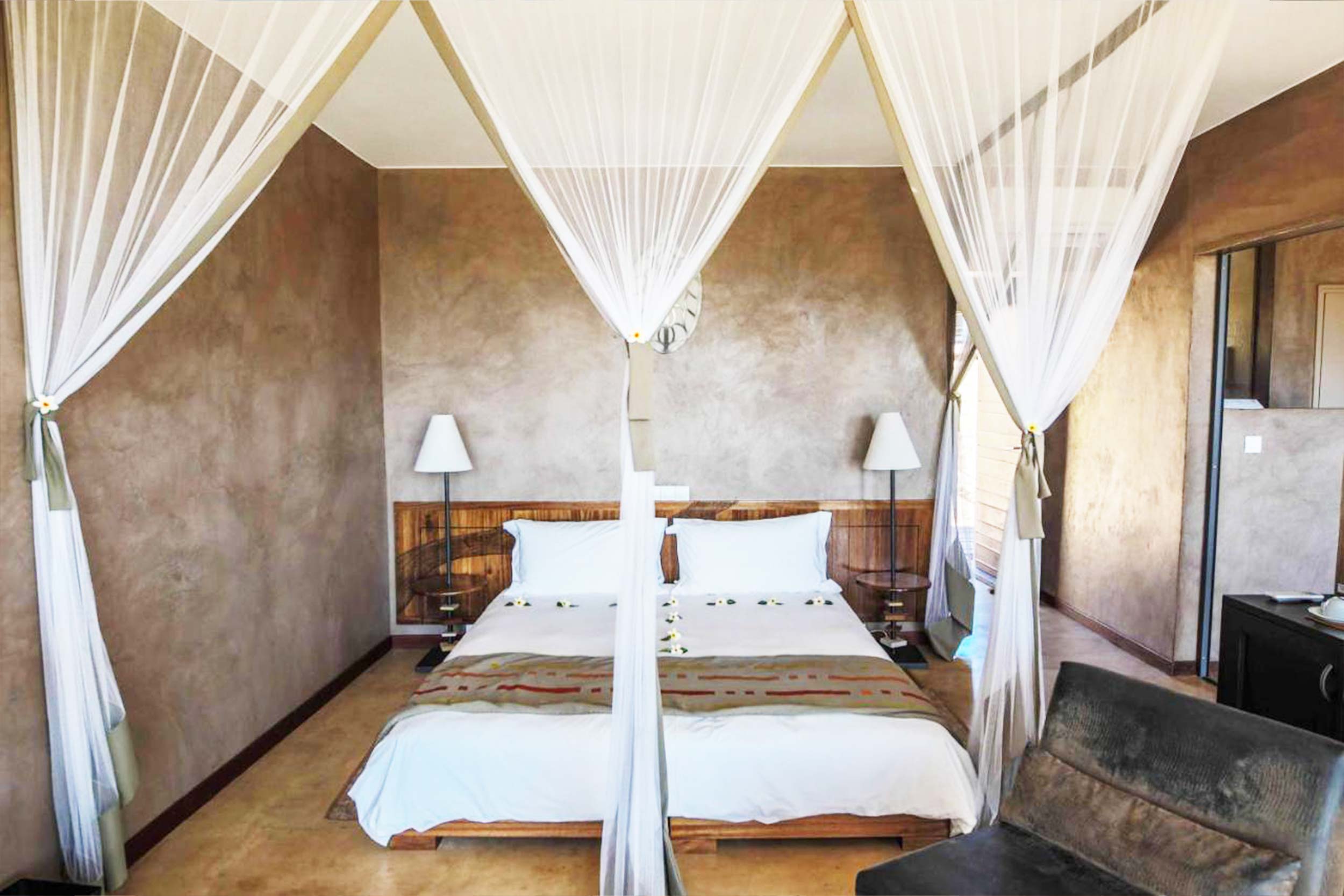 Isalo Rock Lodge suite