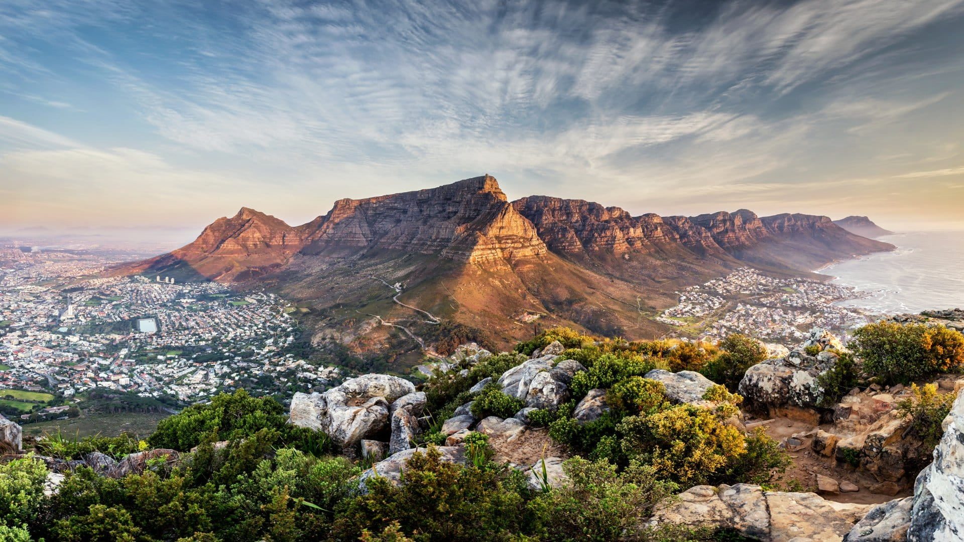 South Africa — Where Two Oceans Collide and Every Horizon Tells a Different Story