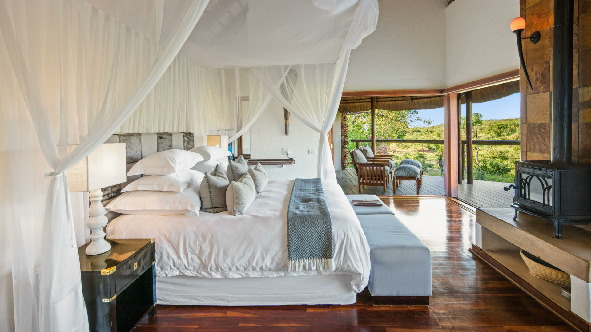 The Royal Madikwe villa and private waterhole in Madikwe