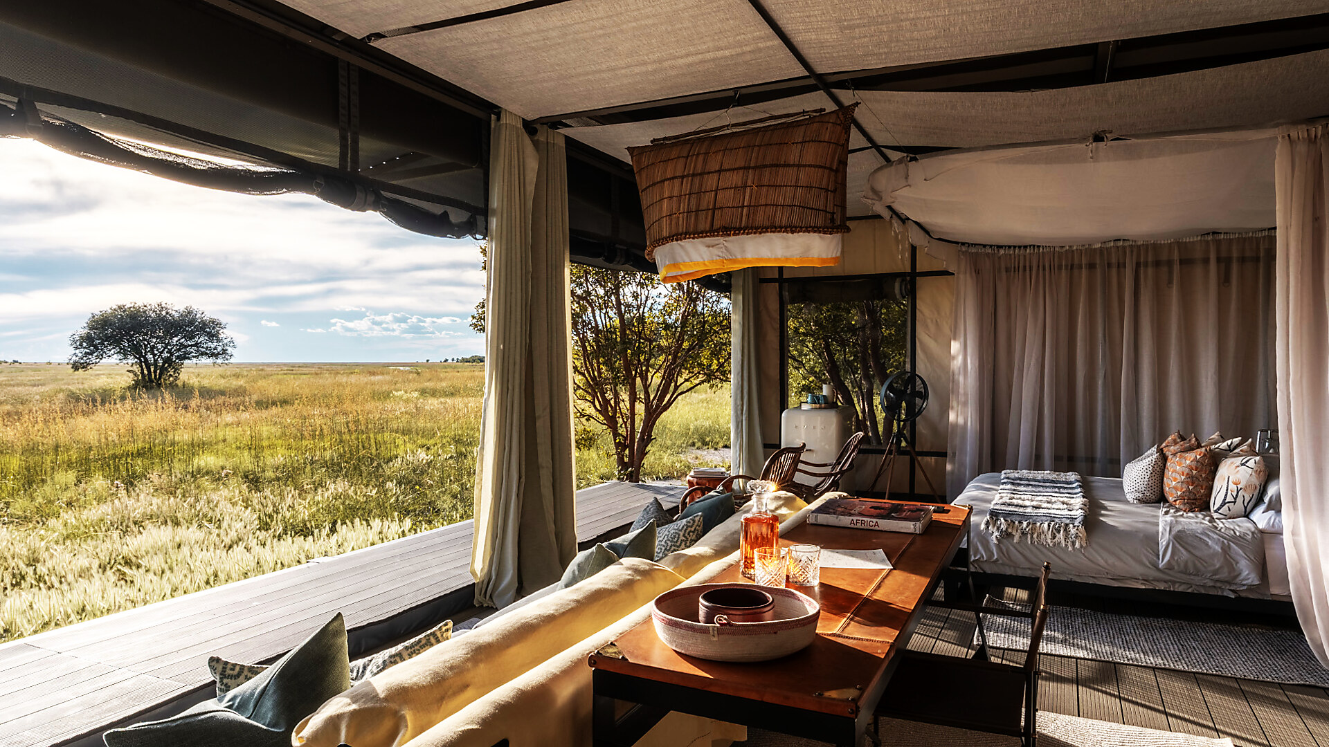 King Lewanika Lodge tent Liuwa Plain