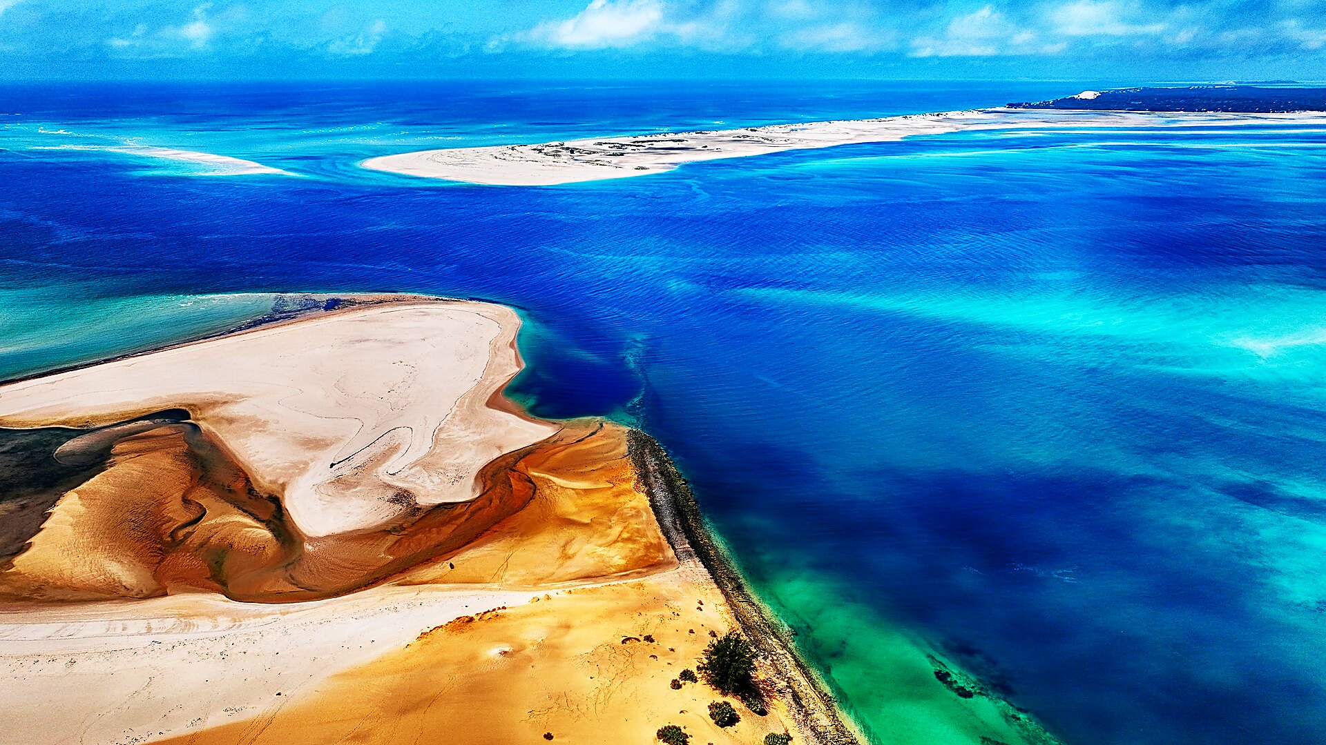 Turquoise channels and sandbanks of Benguerra Island in the Bazaruto Archipelago from the air, Mozambique — Top 10 Best Mozambique safari packages 2026 and 2027
