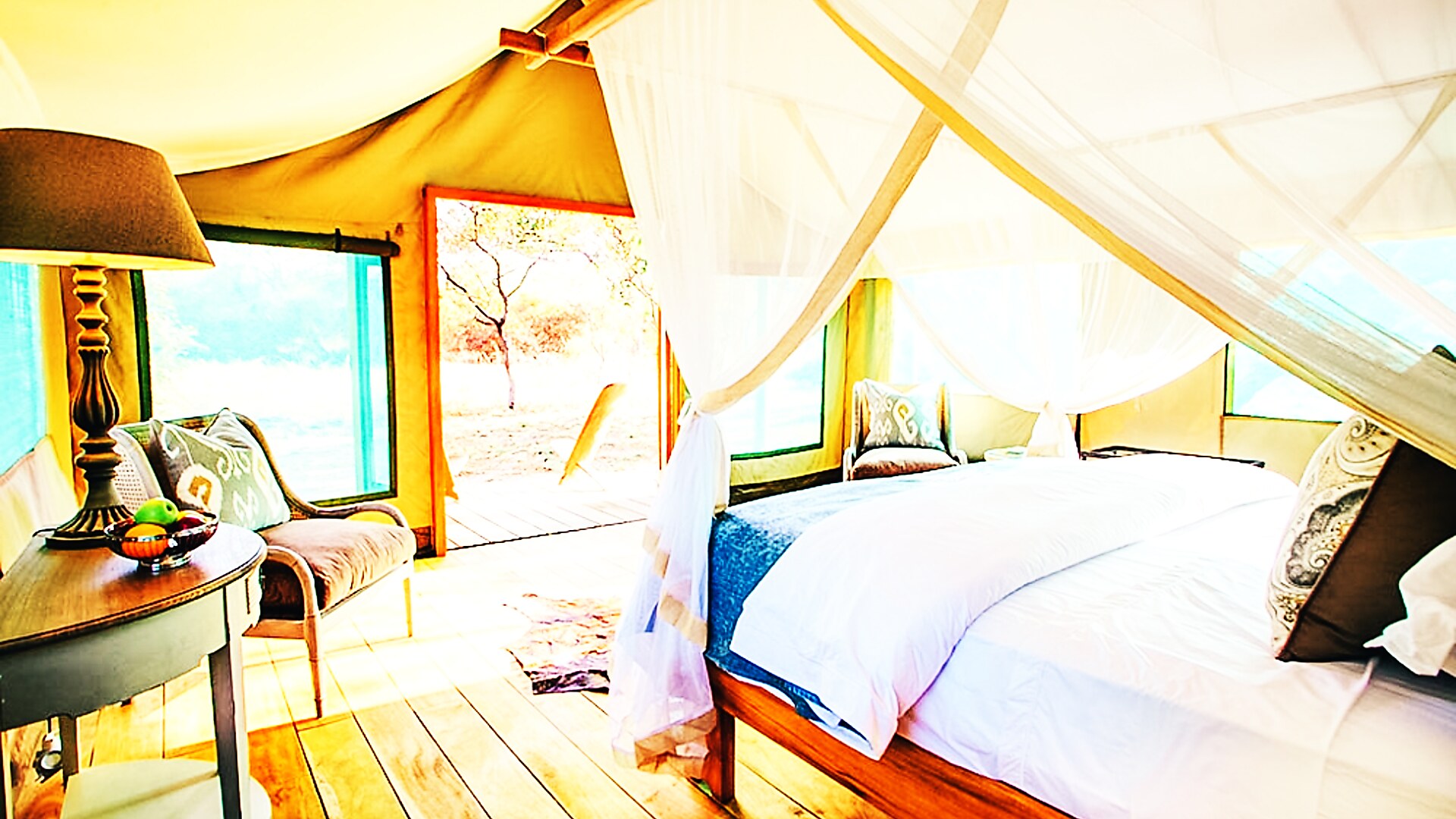 Toka Leya Camp tent on Zambezi River
