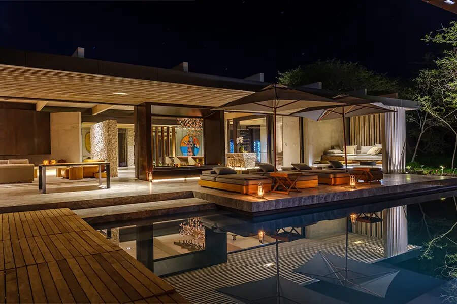A private villa pool overlooking the bush at Cheetah Plains in the Sabi Sand