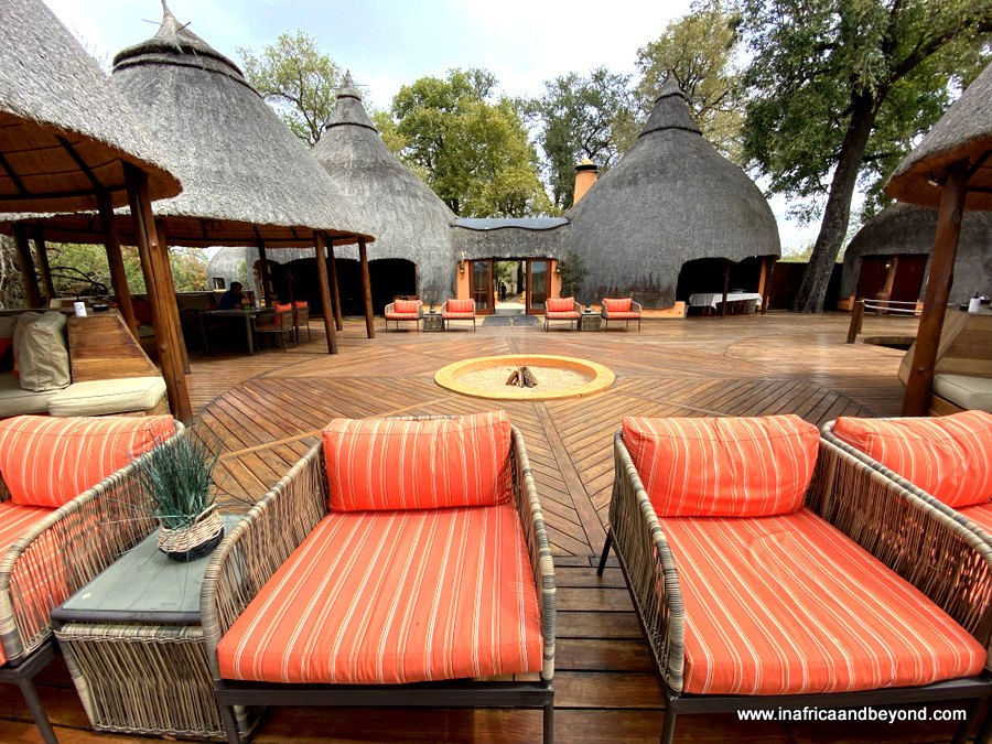 Hoyo-Hoyo Safari Lodge Tsonga-inspired beehive suites in the Mluwati concession Kruger