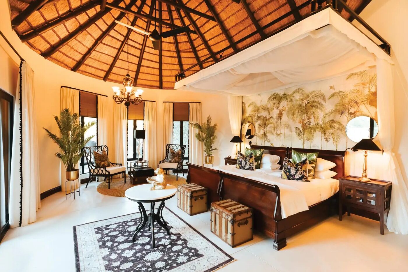 Thatched luxury suite with lounge at Kings Camp, Timbavati Private Game Reserve