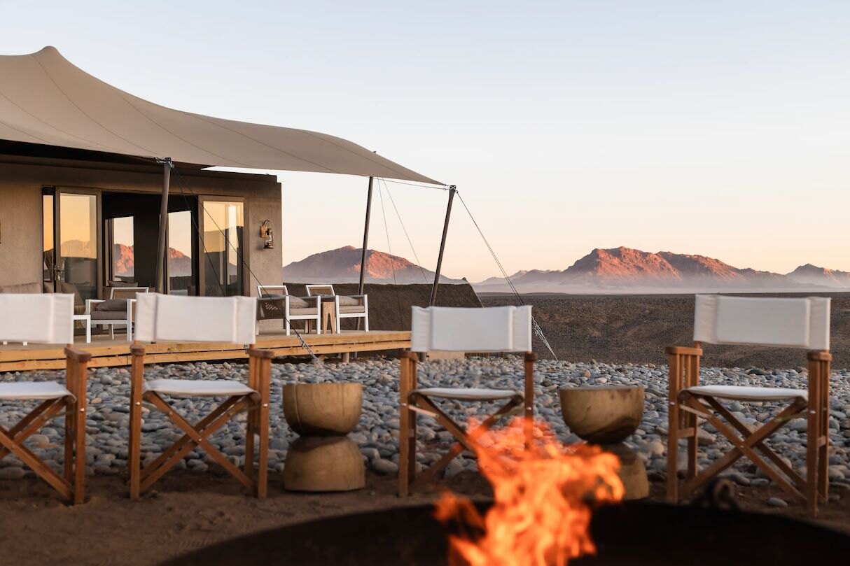 Kulala Desert Lodge — plunge pool and lounge area