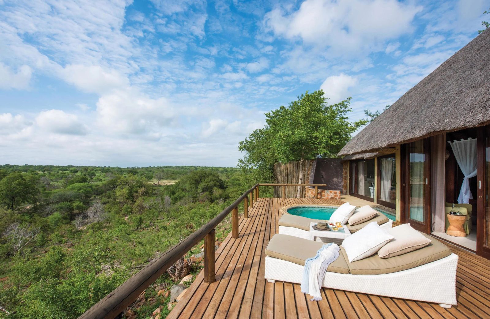 Living and lounge space at Leopard Hills overlooking the reserve