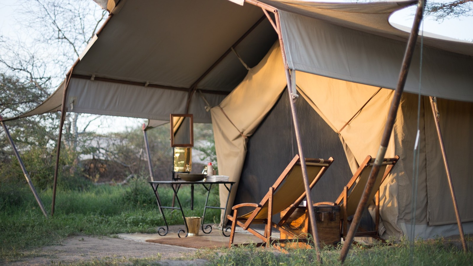Serengeti Under Canvas — suite interior and private deck