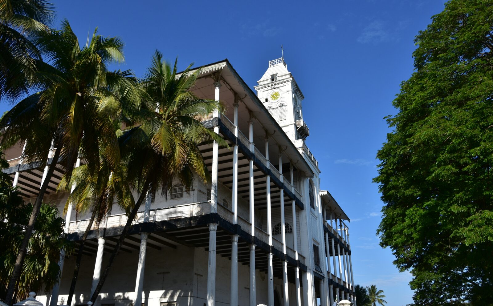 House of Wonders Beit-al-Ajaib front facade, 1880s Sultan palace, Stone Town