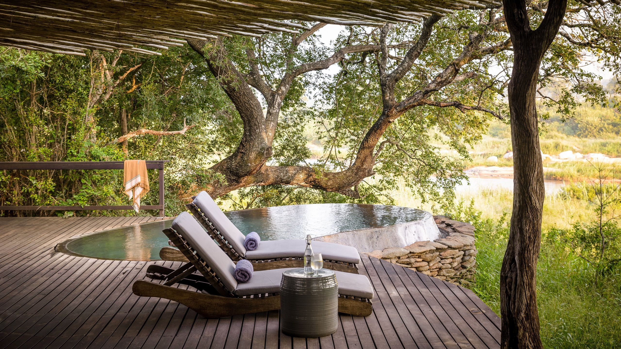 Savanna Crest Boulders Lodge